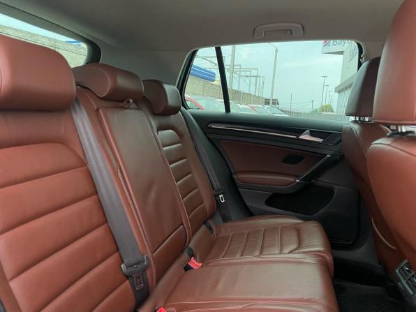 Volkswagen Golf VII с пробегом 2014 года, цена 1 370 000 рублей, 202827 км, хэтчбек, Автокод Объявления
