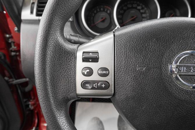 Nissan Tiida I Рестайлинг с пробегом 2010 года, цена 779 000 рублей, 240000 км, седан, Автокод Объявления