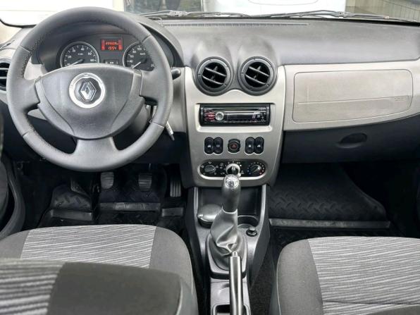 Renault Logan I Рестайлинг с пробегом 2012 года, цена 499 000 рублей, 209608 км, седан, Автокод Объявления