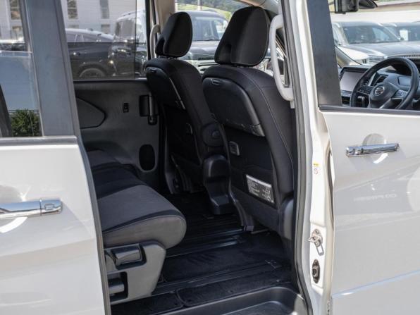 Nissan Serena V (C27) с пробегом 2016 года, цена 1 809 000 рублей, 194977 км, минивэн, Автокод Объявления