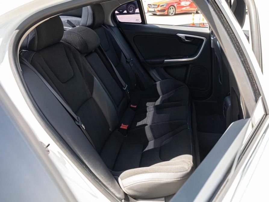 Volvo S60 II Краснодар  - изображение 7