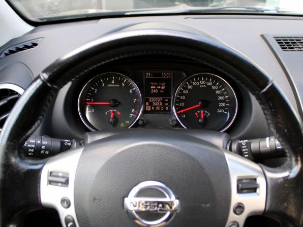 Nissan Qashqai I Рестайлинг с пробегом 2011 года, цена 950 000 рублей, 220726 км, внедорожник, Автокод Объявления