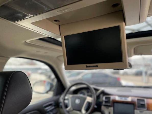 Cadillac Escalade III с пробегом 2011 года, цена 2 195 000 рублей, 208452 км, внедорожник, Автокод Объявления