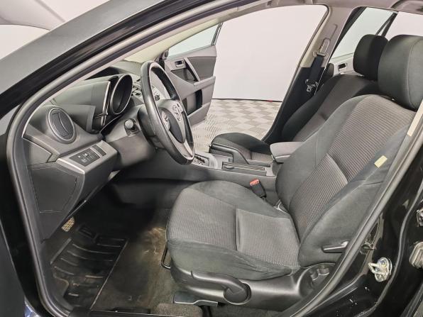 Mazda 3 II (BL) Рестайлинг с пробегом 2012 года, цена 849 000 рублей, 160990 км, хэтчбек, Автокод Объявления