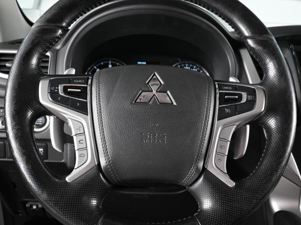 Mitsubishi Pajero Sport III с пробегом 2020 года, цена 2 759 000 рублей, 240828 км, внедорожник, Автокод Объявления