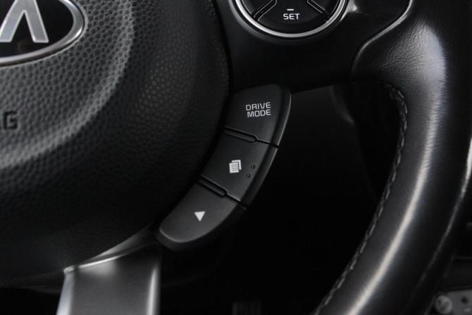 Kia Soul II Рестайлинг с пробегом 2018 года, цена 1 650 000 рублей, 157759 км, хэтчбек, Автокод Объявления
