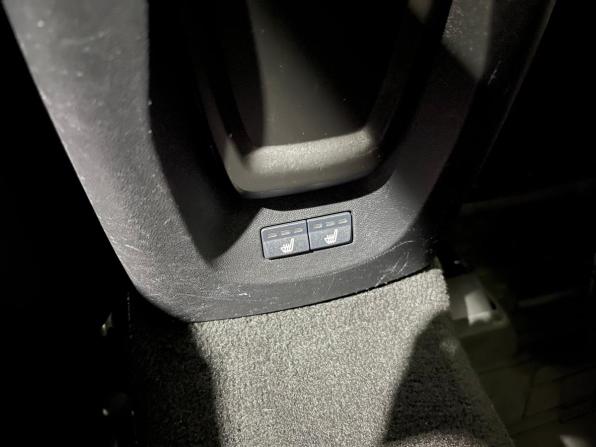 Volvo V40 II с пробегом 2014 года, цена 1 030 000 рублей, 125500 км, хэтчбек, Автокод Объявления