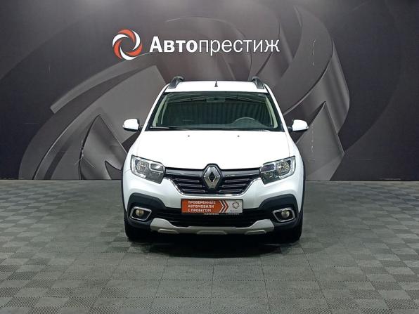 Renault Sandero II Рестайлинг с пробегом 2021 года, цена 949 000 рублей, 146130 км, хэтчбек, Автокод Объявления