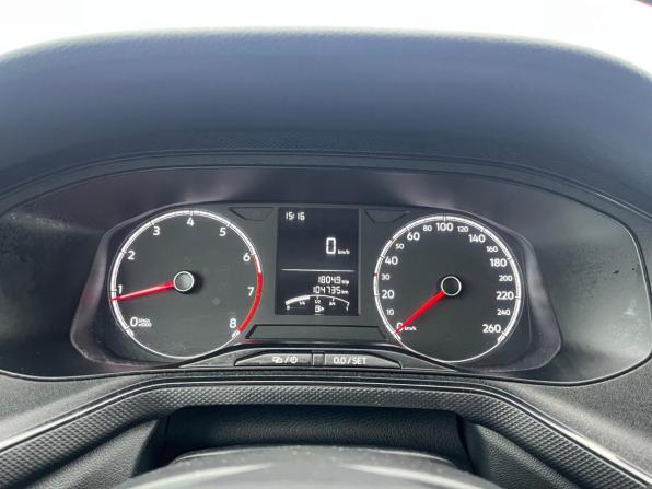 Volkswagen Polo VI с пробегом 2021 года, цена 1 430 000 рублей, 104000 км, лифтбек, Автокод Объявления