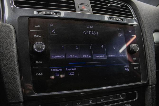 Volkswagen Golf VII Рестайлинг с пробегом 2017 года, цена 1 379 000 рублей, 185358 км, универсал, Автокод Объявления