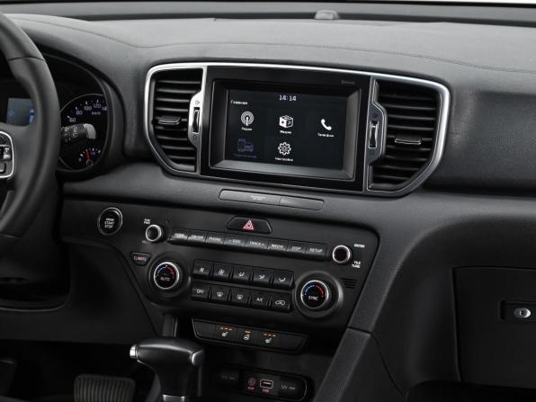 Kia Sportage IV с пробегом 2018 года, цена 1 599 000 рублей, 195000 км, внедорожник, Автокод Объявления