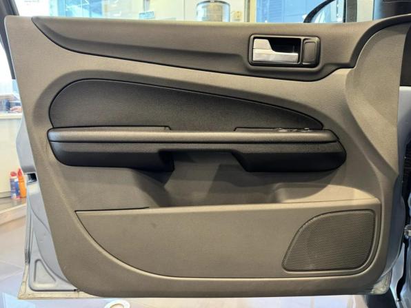 Ford Focus II Рестайлинг с пробегом 2008 года, цена 599 000 рублей, 111296 км, универсал, Автокод Объявления