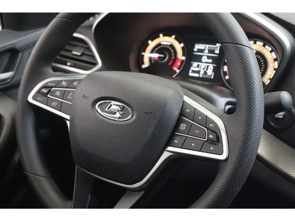 Lada (ВАЗ) Vesta I Рестайлинг (NG) с пробегом 2024 года, цена 1 319 000 рублей, 17000 км, седан, Автокод Объявления
