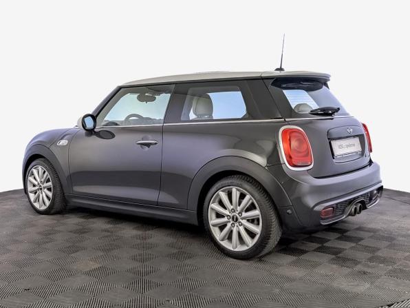 Mini Hatch III (F55/F56) с пробегом 2016 года, цена 2 025 000 рублей, 68903 км, хэтчбек, Автокод Объявления