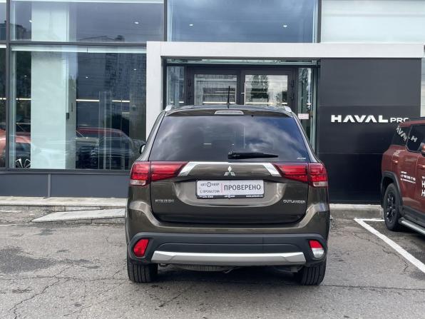 Mitsubishi Outlander III Рестайлинг 2 с пробегом 2015 года, цена 1 549 000 рублей, 230079 км, внедорожник, Автокод Объявления