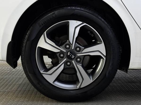 Kia Cerato IV с пробегом 2021 года, цена 2 099 000 рублей, 64900 км, седан, Автокод Объявления