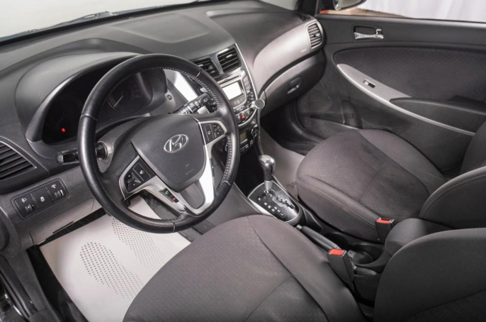 Hyundai Solaris I Томск  - изображение 9