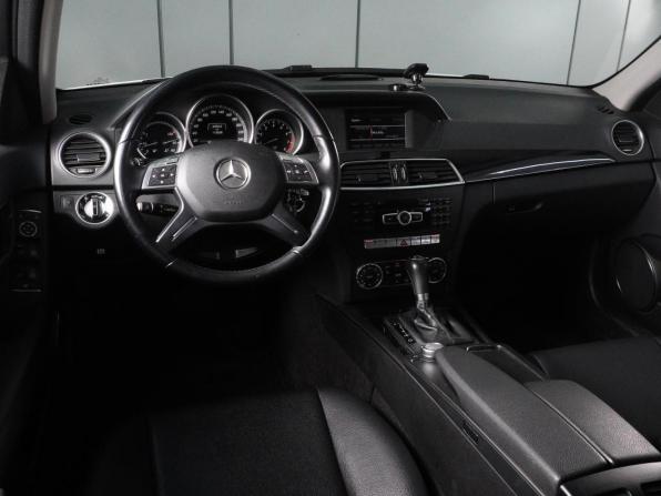 Mercedes-Benz C-Класс III (W204) Рестайлинг с пробегом 2013 года, цена 1 549 000 рублей, 113028 км, седан, Автокод Объявления