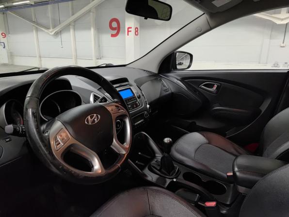 Hyundai ix35 I с пробегом 2013 года, цена 1 020 000 рублей, 289005 км, внедорожник, Автокод Объявления