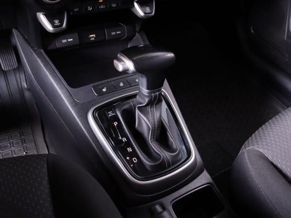 Kia Rio IV Рестайлинг с пробегом 2022 года, цена 1 545 000 рублей, 79267 км, хэтчбек, Автокод Объявления