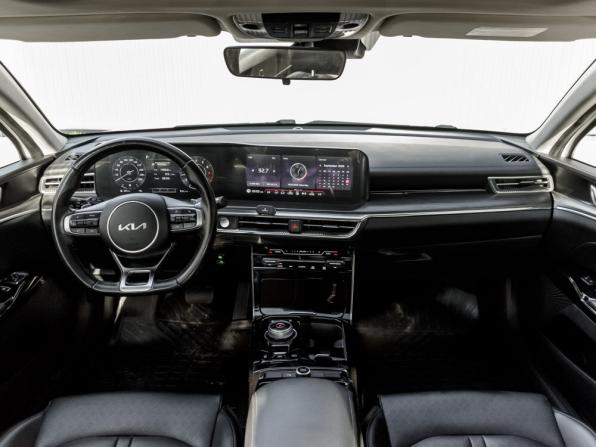 Kia K5 III с пробегом 2022 года, цена 2 510 000 рублей, 49722 км, седан, Автокод Объявления