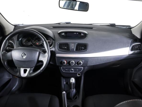 Renault Megane III Рестайлинг с пробегом 2012 года, цена 667 000 рублей, 169000 км, хэтчбек, Автокод Объявления