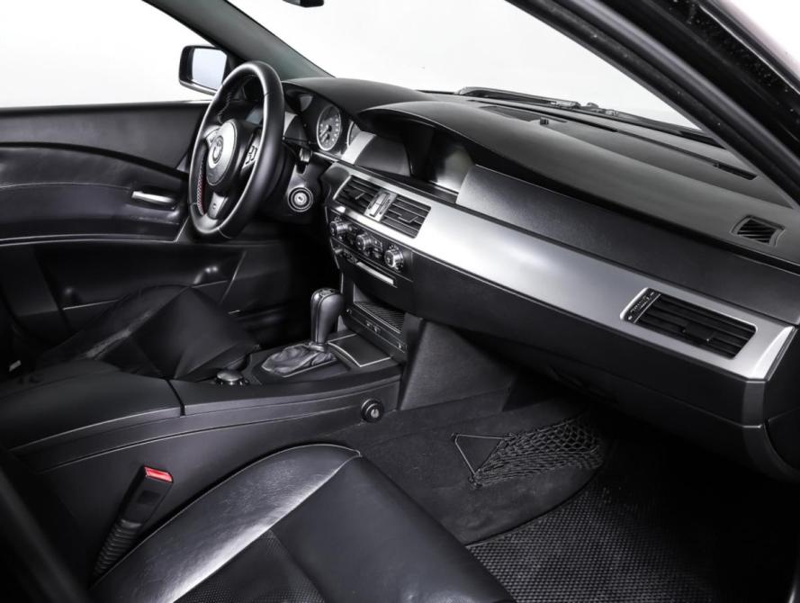 BMW 5 серии V (E60/E61) Москва  - изображение 12