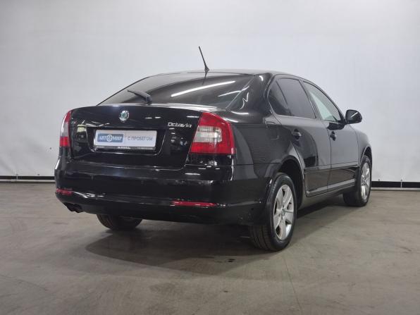 Skoda Octavia II (A5) Рестайлинг с пробегом 2013 года, цена 745 000 рублей, 204756 км, лифтбек, Автокод Объявления