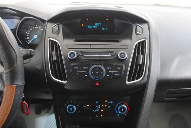 Ford Focus III Рестайлинг с пробегом 2016 года, цена 635 000 рублей, 176510 км, универсал, Автокод Объявления