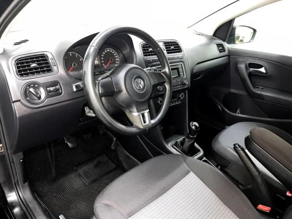 Volkswagen Polo V с пробегом 2014 года, цена 769 000 рублей, 196000 км, седан, Автокод Объявления