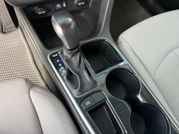 Hyundai Sonata VII (LF) Рестайлинг с пробегом 2017 года, цена 1 675 000 рублей, 75550 км, седан, Автокод Объявления