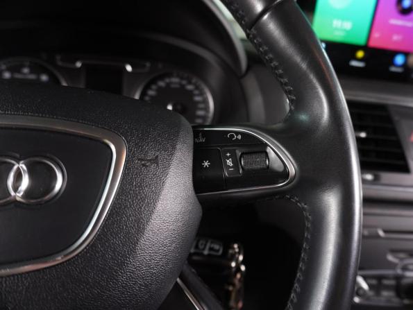 Audi Q3 I (8U) с пробегом 2013 года, цена 1 819 000 рублей, 133098 км, внедорожник, Автокод Объявления