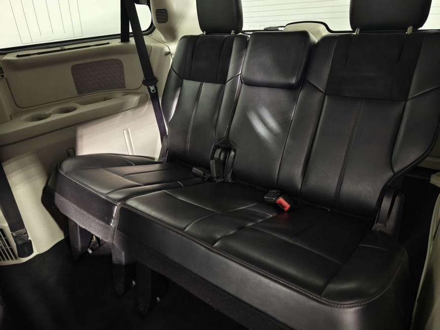 Chrysler Voyager V Рестайлинг Санкт-Петербург  - изображение 11