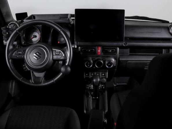 Suzuki Jimny IV с пробегом 2020 года, цена 2 949 000 рублей, 43482 км, внедорожник, Автокод Объявления