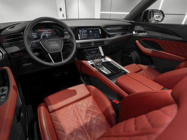 Audi Q6 с пробегом 2026 года, цена 8 700 000 рублей, 17 км, внедорожник, Автокод Объявления