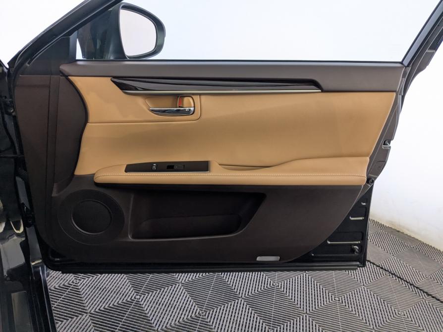 Lexus ES VI Рестайлинг Москва  - изображение 28