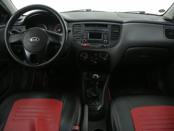 Kia Rio II Рестайлинг с пробегом 2011 года, цена 321 000 рублей, 258800 км, седан, Автокод Объявления