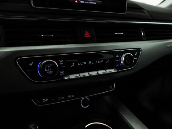 Audi A4 V (B9) с пробегом 2016 года, цена 2 376 000 рублей, 182333 км, седан, Автокод Объявления