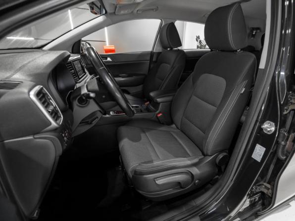Kia Sportage IV Рестайлинг с пробегом 2018 года, цена 2 440 000 рублей, 81869 км, внедорожник, Автокод Объявления