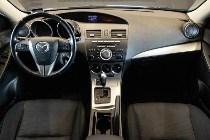 Mazda 3 II (BL) с пробегом 2009 года, цена 850 000 рублей, 218122 км, хэтчбек, Автокод Объявления
