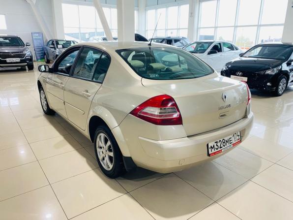 Renault Megane II Рестайлинг с пробегом 2008 года, цена 350 000 рублей, 247000 км, седан, Автокод Объявления