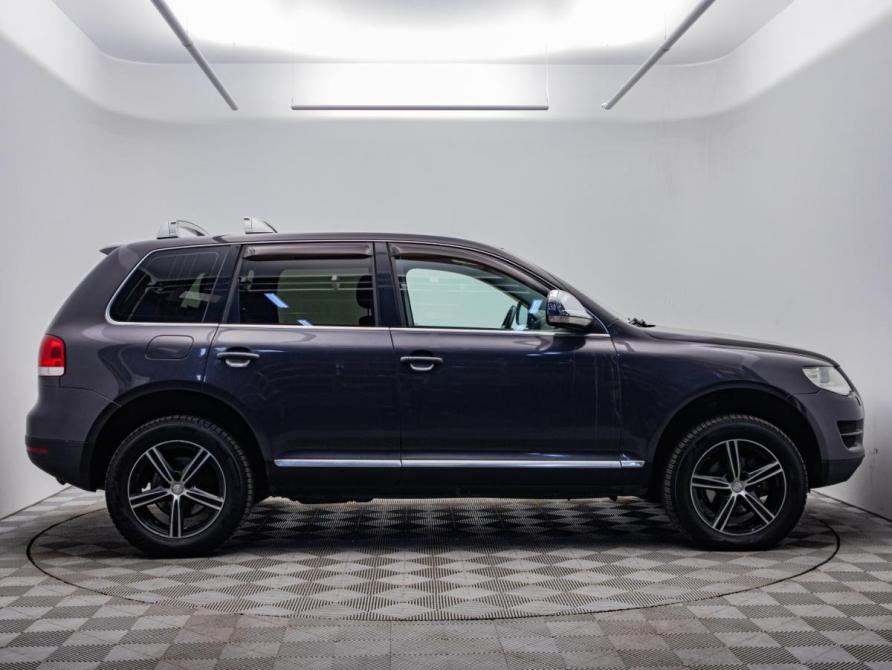 Volkswagen Touareg I Рестайлинг Москва  - изображение 7