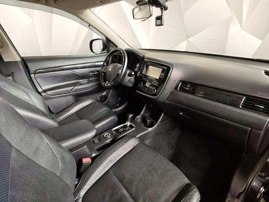 Mitsubishi Outlander III Рестайлинг 2 Москва  - изображение 13