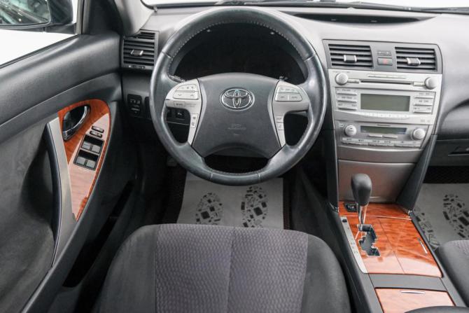 Toyota Camry VI (XV40) Рестайлинг с пробегом 2010 года, цена 1 399 000 рублей, 298875 км, седан, Автокод Объявления