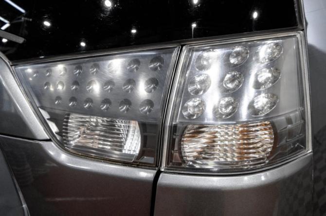 Mitsubishi Outlander II Рестайлинг с пробегом 2010 года, цена 1 409 000 рублей, 200000 км, внедорожник, Автокод Объявления