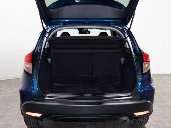 Honda Vezel I с пробегом 2017 года, цена 1 645 000 рублей, 131000 км, внедорожник, Автокод Объявления