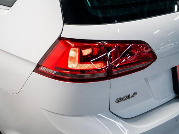 Volkswagen Golf VII с пробегом 2014 года, цена 1 270 000 рублей, 106300 км, универсал, Автокод Объявления