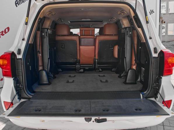 Toyota Land Cruiser 200 Series Рестайлинг 1 с пробегом 2014 года, цена 3 880 000 рублей, 237852 км, внедорожник, Автокод Объявления