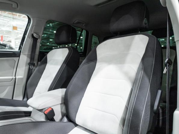 Volkswagen Tiguan II с пробегом 2017 года, цена 2 499 000 рублей, 88903 км, внедорожник, Автокод Объявления