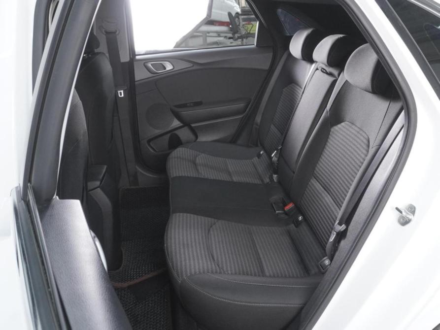 Kia Ceed III Рестайлинг Ростов-на-Дону  - изображение 9
